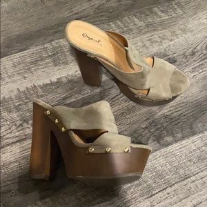 Quipd Grey Heels
